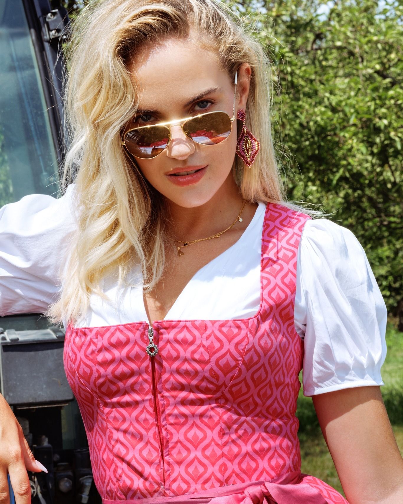Dirndl Season Is Officially On: Boho Cateye Red/ Pink ... CAJOY 🩷🥨